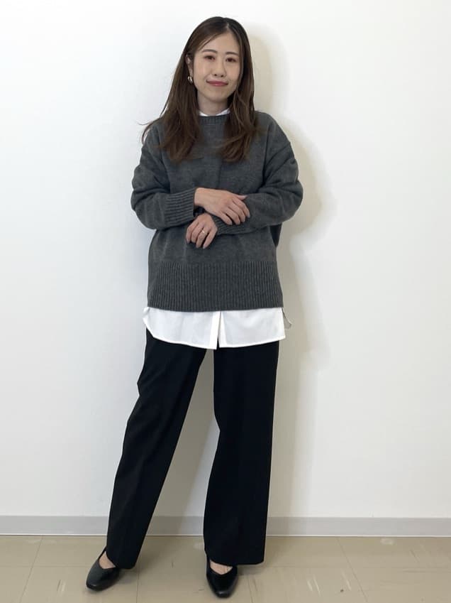 Akiさんの「OPAQUE.CLIP｜バンドカラーシャツ【洗濯機OK】」を使ったコーディネート