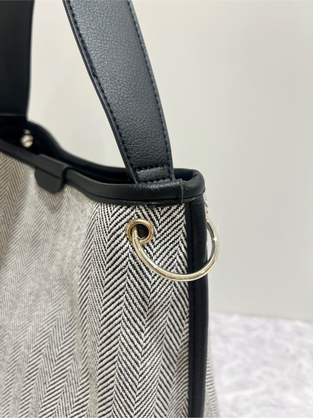 ARISAさんの「grove｜最終お値下げ！！【人間工学】つつまれフィットバレエシューズ （抗菌防臭加工裏地使用）」を使ったコーディネート