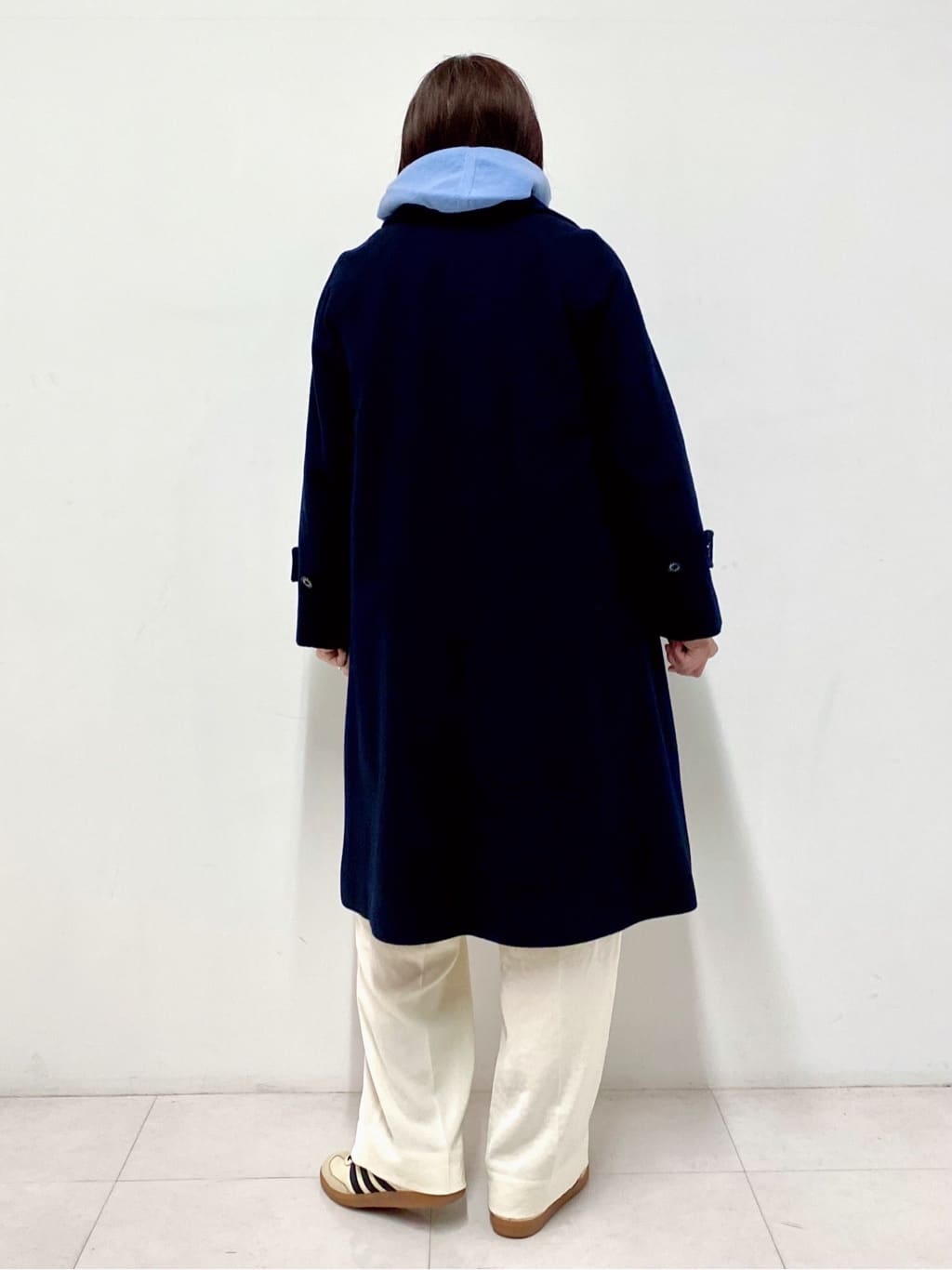 Sawaguchiさんの「DRESSTERIOR｜◆【ウォッシャブル/ウエストゴム】サテンイージーパンツ」を使ったコーディネート