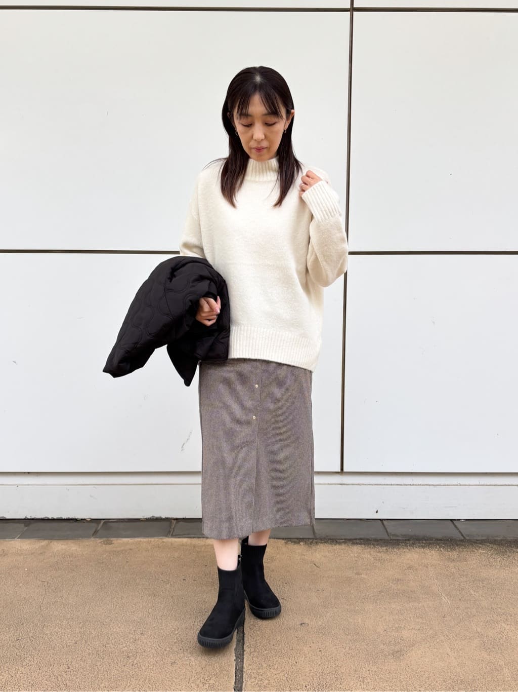 まいさんの「SHOO･LA･RUE｜フェイクファー巾着ショルダーバッグ」を使ったコーディネート