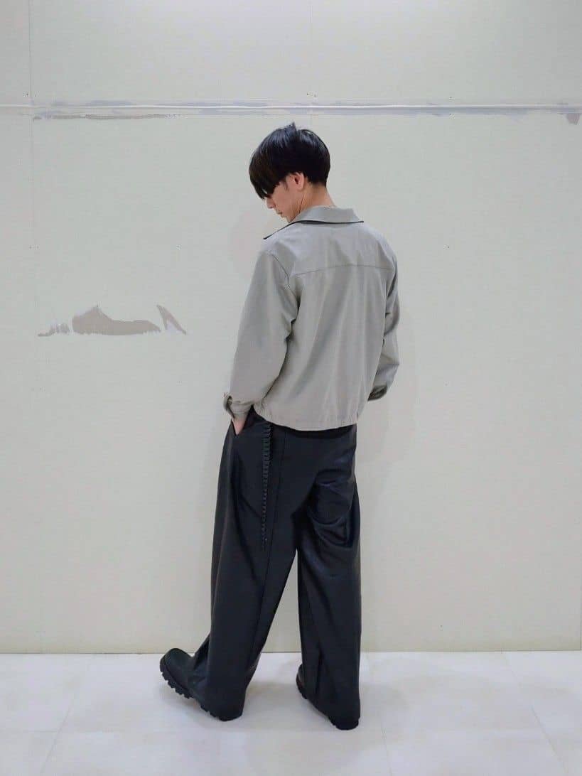 KENさんの「tk.TAKEO KIKUCHI｜グランパバギースラックス」を使ったコーディネート