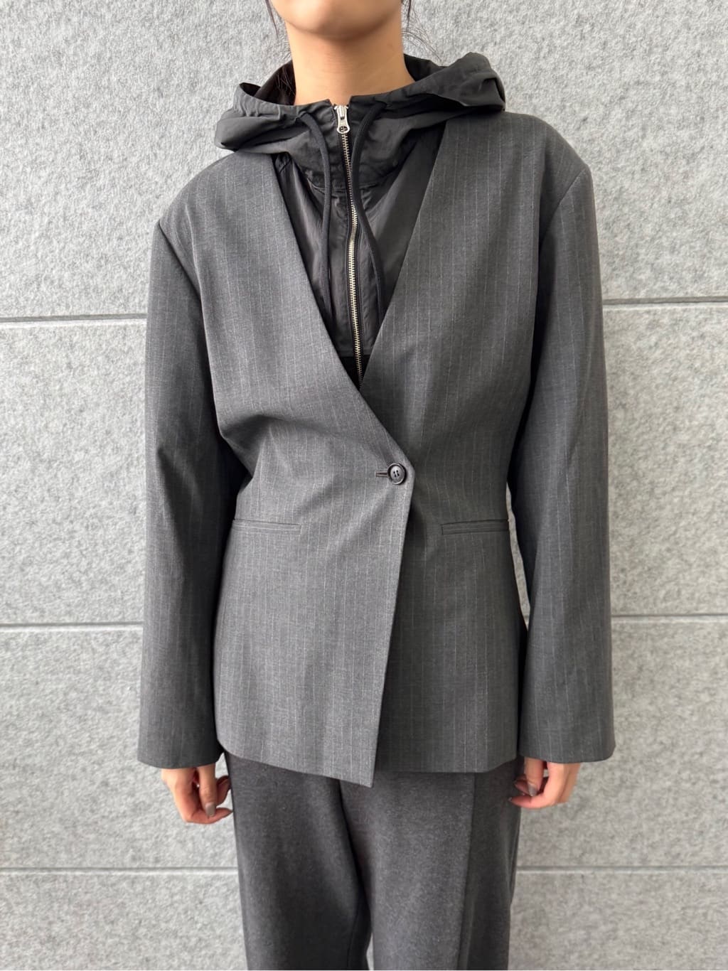 uchi__yamaさんの「CODE A｜tailored mood over jacket」を使ったコーディネート