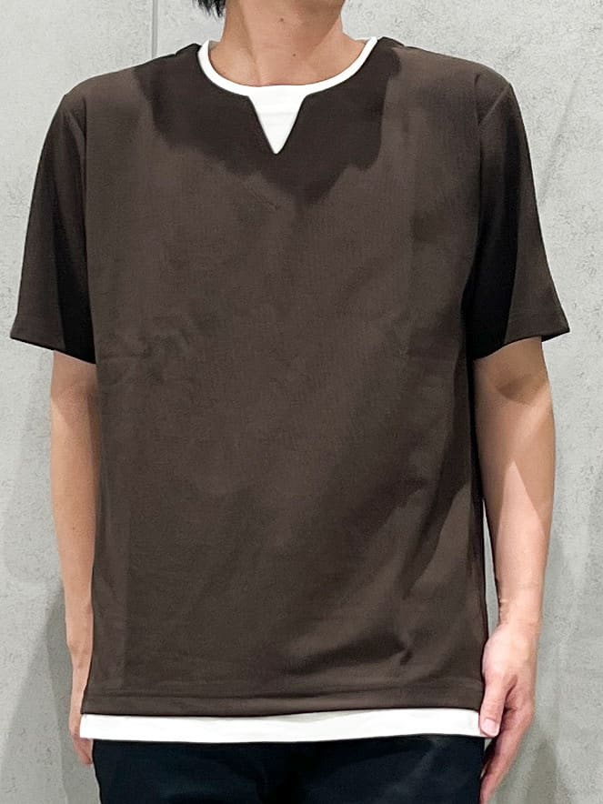 SHI-MAさんの「THE SHOP TK｜ツイルキーネック半袖Tシャツ」を使ったコーディネート