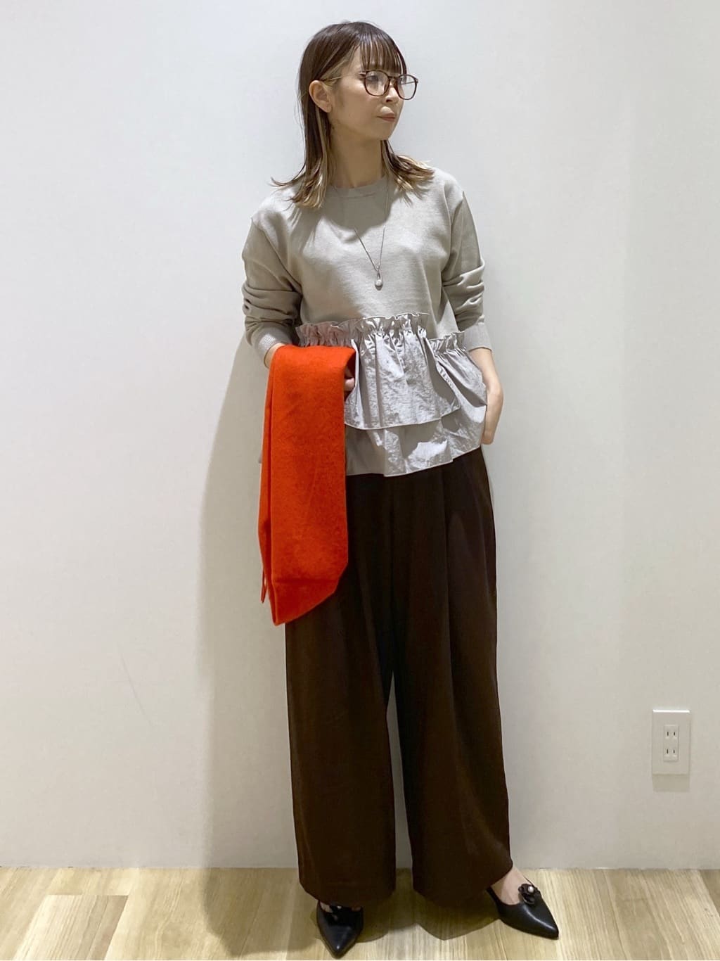 えりさんの「OPAQUE.CLIP｜タックデザインワイドパンツ【洗濯機OK】」を使ったコーディネート