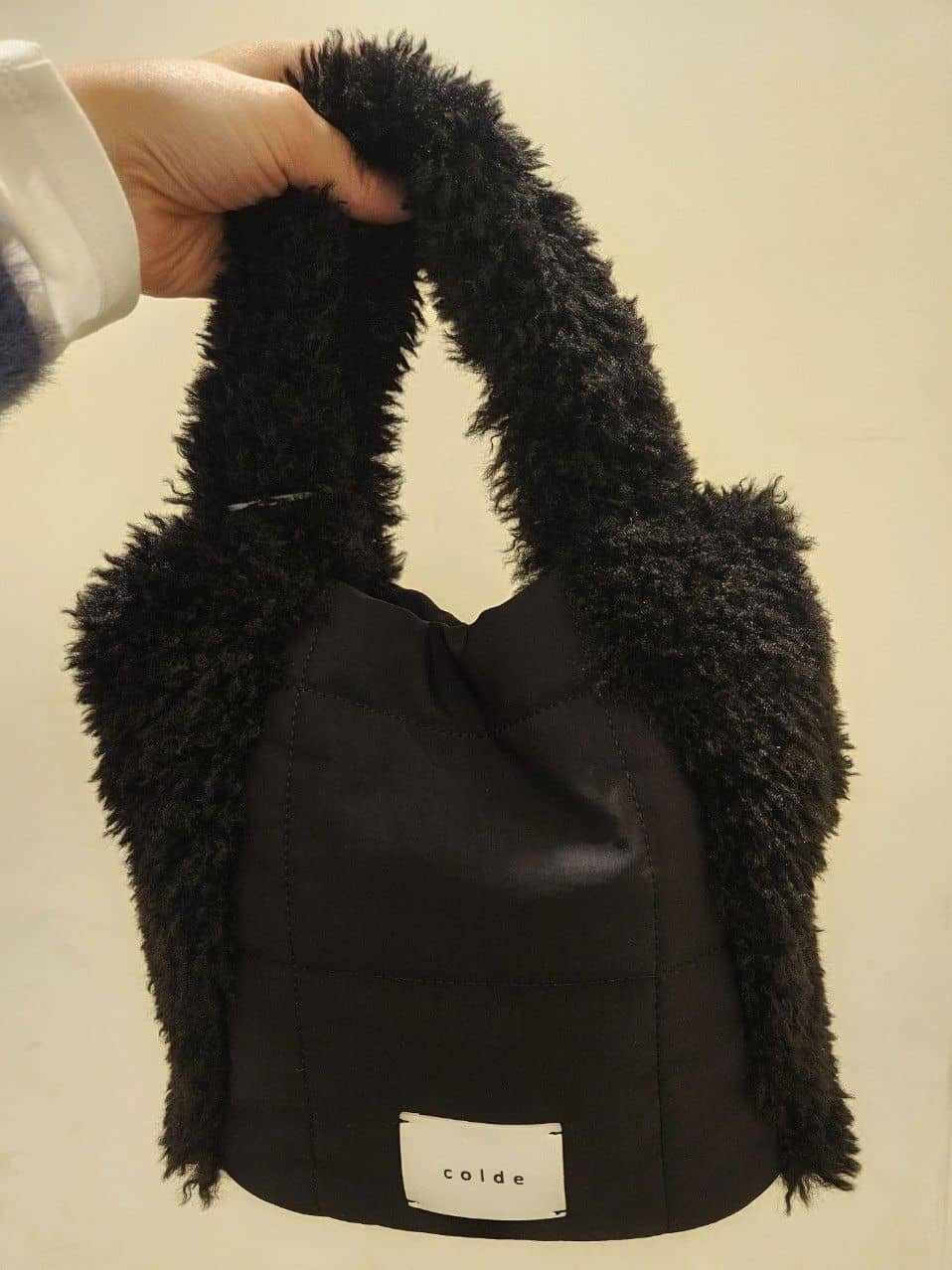 okayuさんの「THE SHOP TK｜【すっきり見えシルエット】上品ふわもこ中綿ブルゾン」を使ったコーディネート