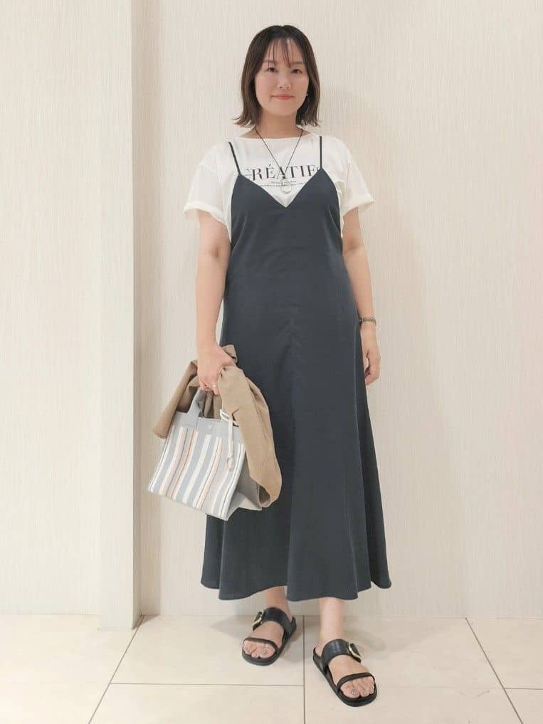 naokoさんの「UNTITLED｜【秋も着られる/セットアップ可】リラククールシャツ」を使ったコーディネート
