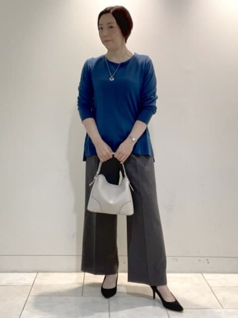 フミさんの「Reflect｜【ちくちくしない／アンサンブル可／通勤におすすめ◎】オフボディニット」を使ったコーディネート