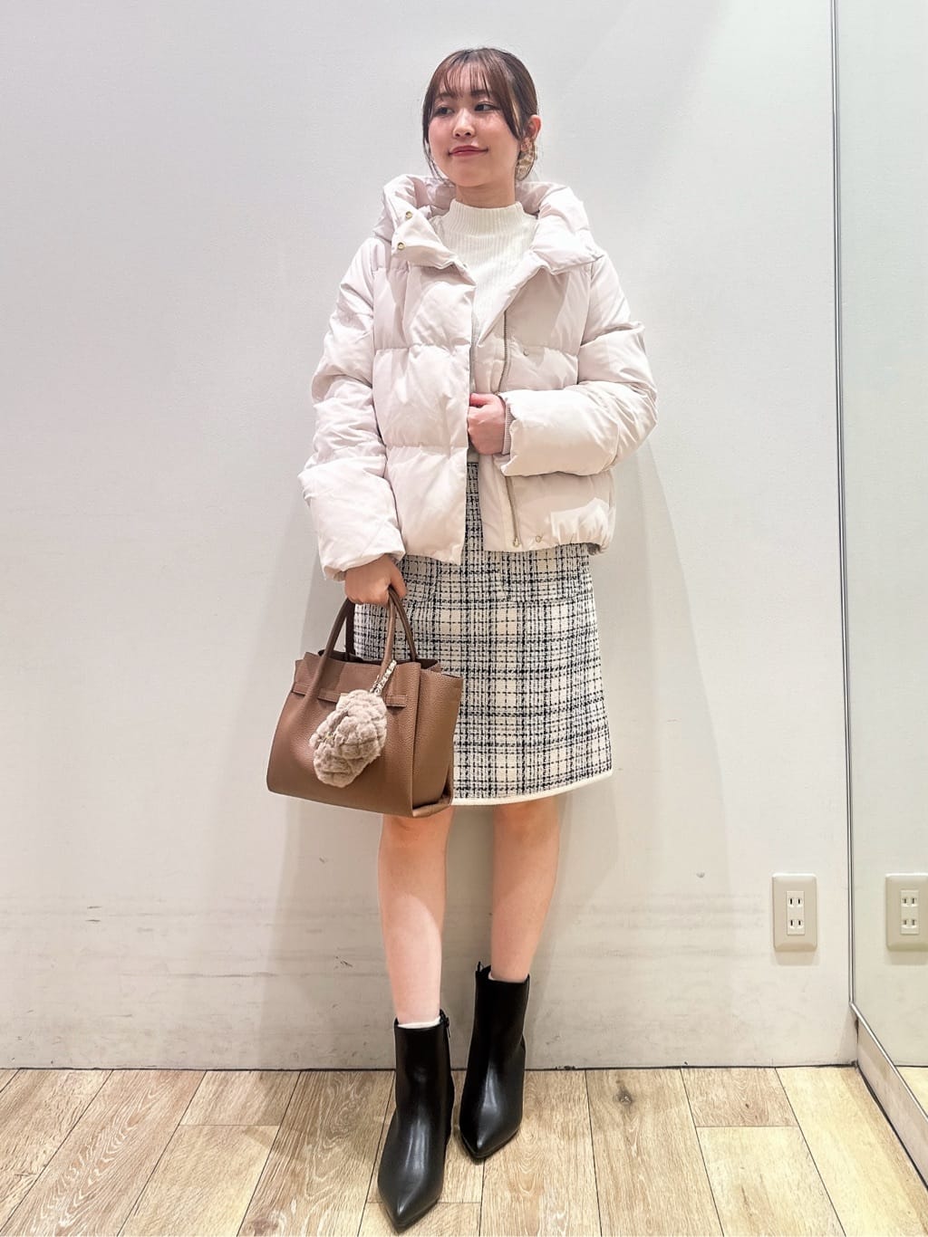 MOMOさんの「index｜KAWADAダウンショートコート【撥水／洗濯機OK／静電気防止裏地】《XS～LL》」を使ったコーディネート
