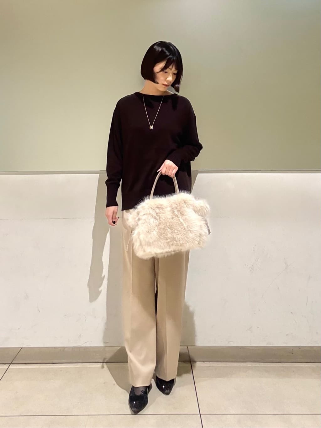 Itoさんの「UNTITLED｜【定番人気！】2Wayドロストフェイクファートート」を使ったコーディネート