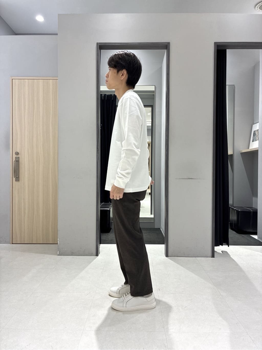 わいずみさんの「TAKEO KIKUCHI｜ストレッチ テーラードＴシャツ」を使ったコーディネート