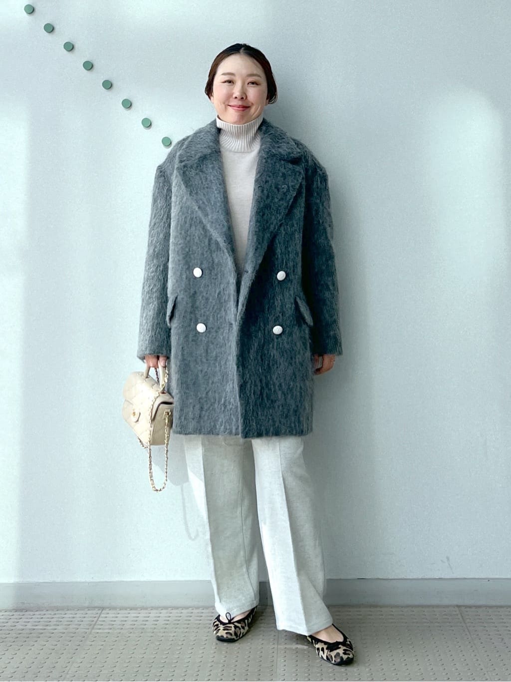 Soeさんの「DRESSTERIOR｜キルテッドショルダーバッグ」を使ったコーディネート