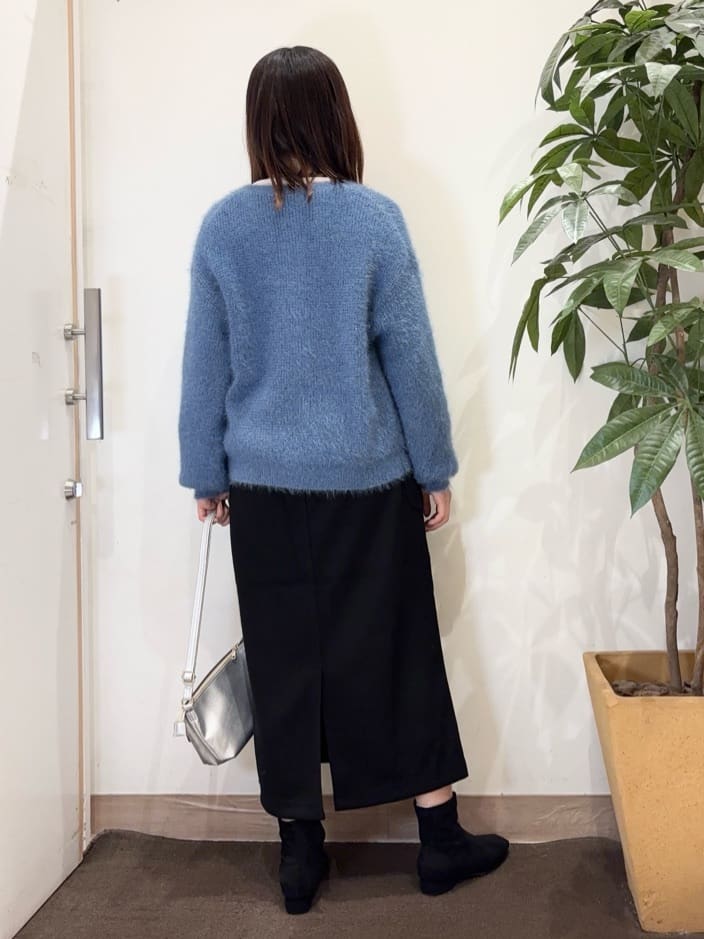 宗形さんの「SHOO･LA･RUE｜【洗える/S-LL】上品見え ベロア調シアートップス」を使ったコーディネート