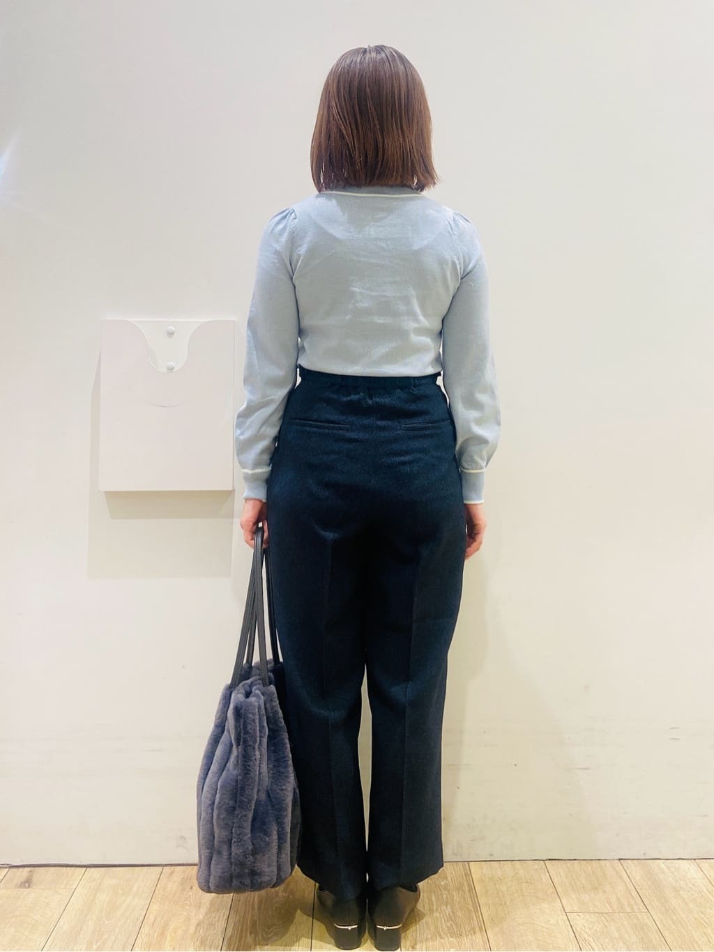 YUKOさんの「index｜サイドリボンバイカラーニット【洗濯機OK】」を使ったコーディネート