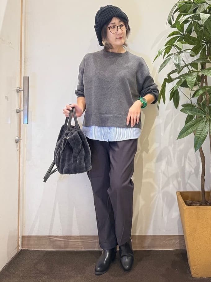 misakiさんの「SHOO･LA･RUE｜【高レビュー/洗濯機可/SS-LL】あったか裏起毛 のびのびストレッチ テーパードパンツ」を使ったコーディネート