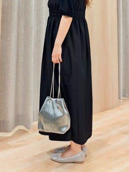 ふるさんの「grove｜【洗える/二の腕カバー】一枚で映える！ビスチェドッキングワンピース」を使ったコーディネート