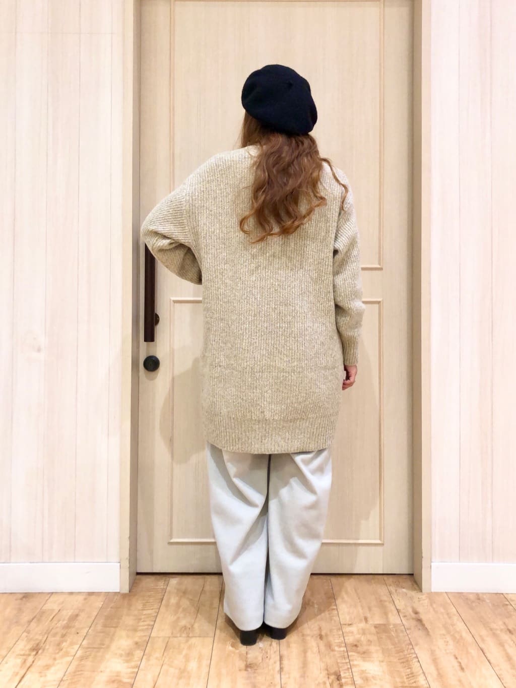 YOUさんの「SHOO･LA･RUE｜【洗濯機可/S-LL/体型カバー】女性らしい美シルエット チュニックニットワンピース」を使ったコーディネート