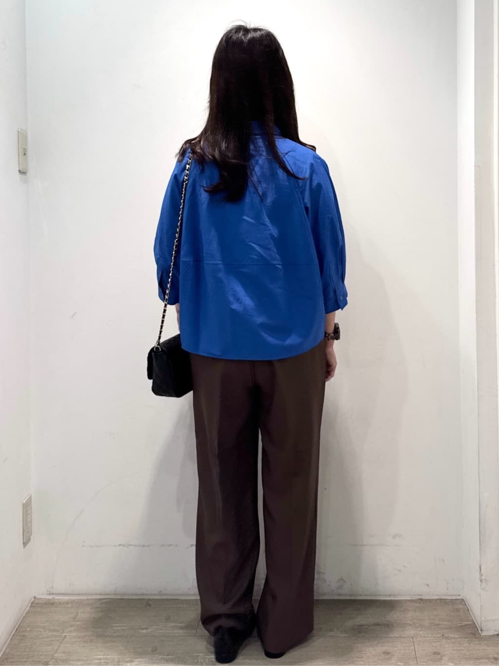 yuicciさんの「OPAQUE.CLIP｜切替フォルムシャツ【洗濯機洗い可】」を使ったコーディネート