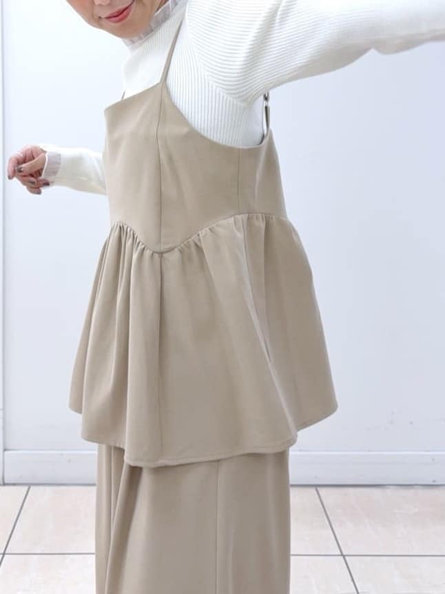 Osawaさんの「Dessin｜【セットアップ可・洗える】ギャザーレイヤードキャミソール」を使ったコーディネート