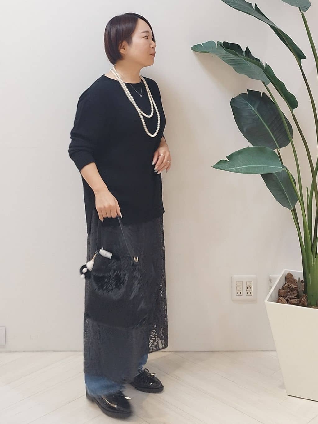 s u g iさんの「UNTITLED｜【8色展開/体型カバー】魅せるタイムレスニット」を使ったコーディネート