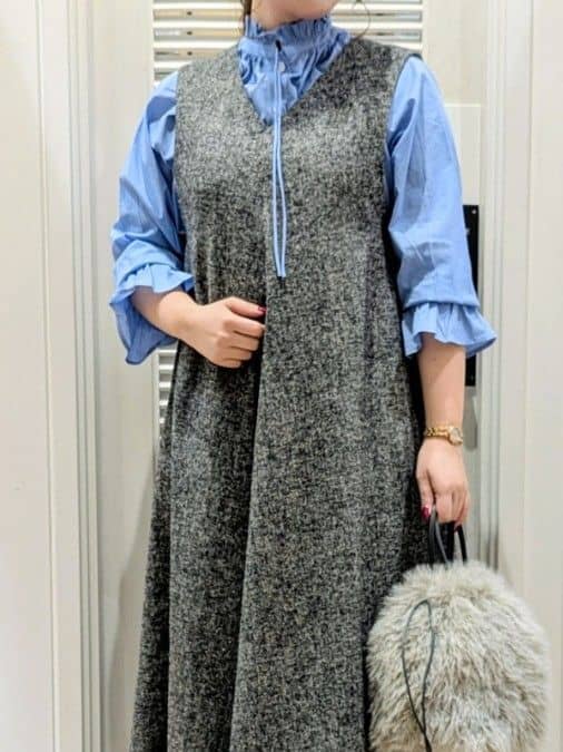 ayakaさんの「Dessin｜【洗える】Vネックジャンパースカート」を使ったコーディネート