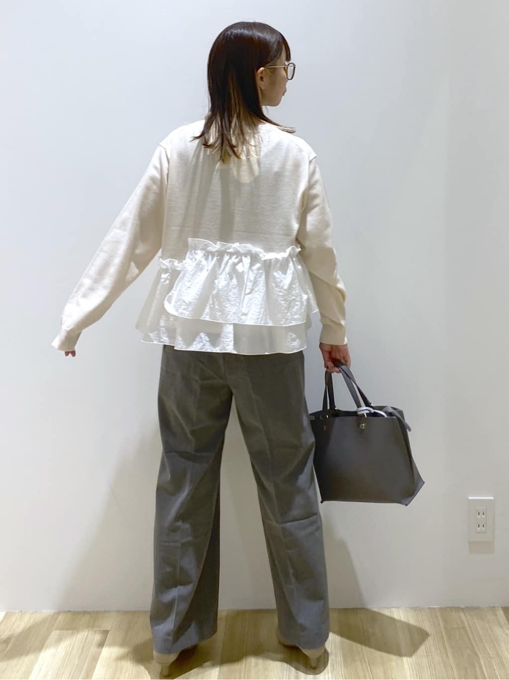 えりさんの「OPAQUE.CLIP｜フリルドッキングニット【洗濯機OK】」を使ったコーディネート