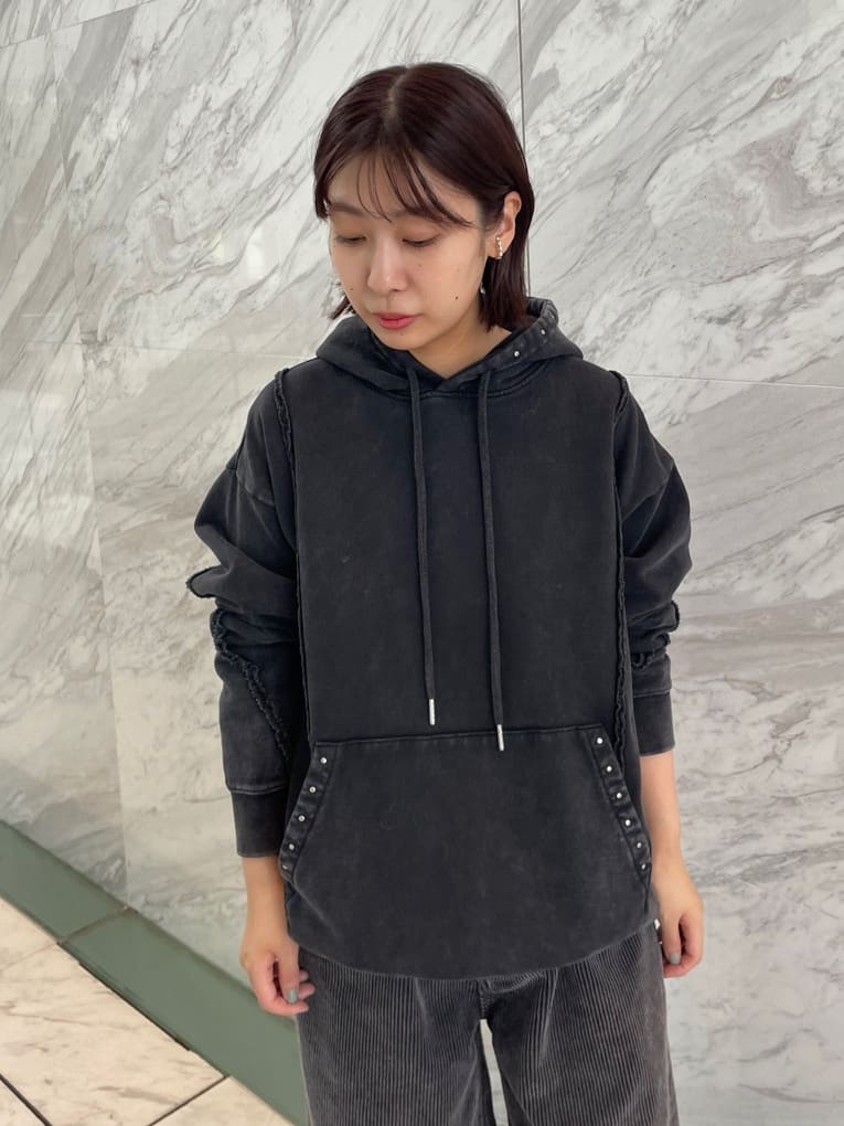 abeさんの「tk.TAKEO KIKUCHI｜ヴインテージライクコーデユロイパンツ」を使ったコーディネート