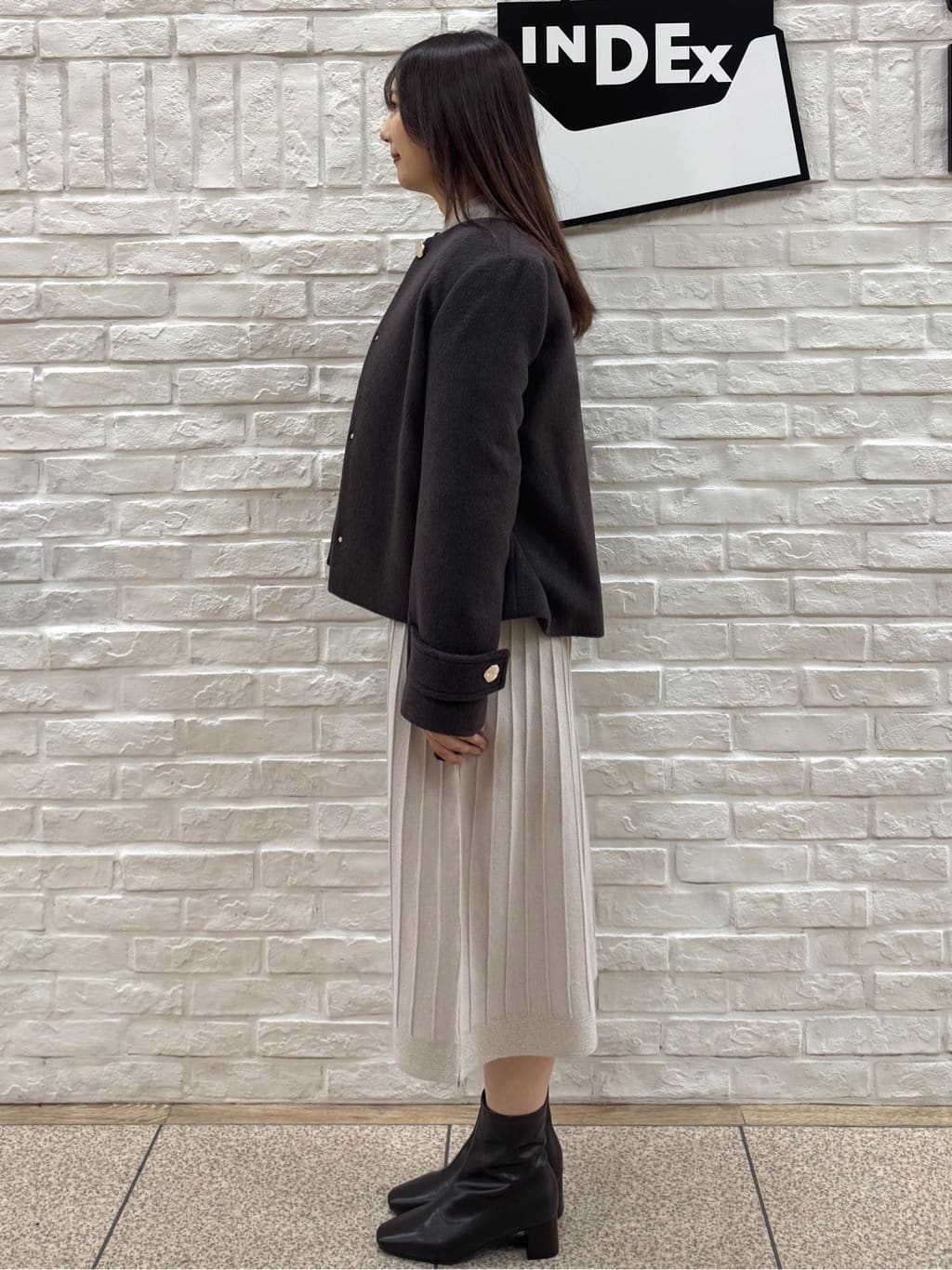 mihaさんの「index｜ラメフェザープルオーバーセット ニットワンピース【洗濯機OK】《XS～LL》」を使ったコーディネート