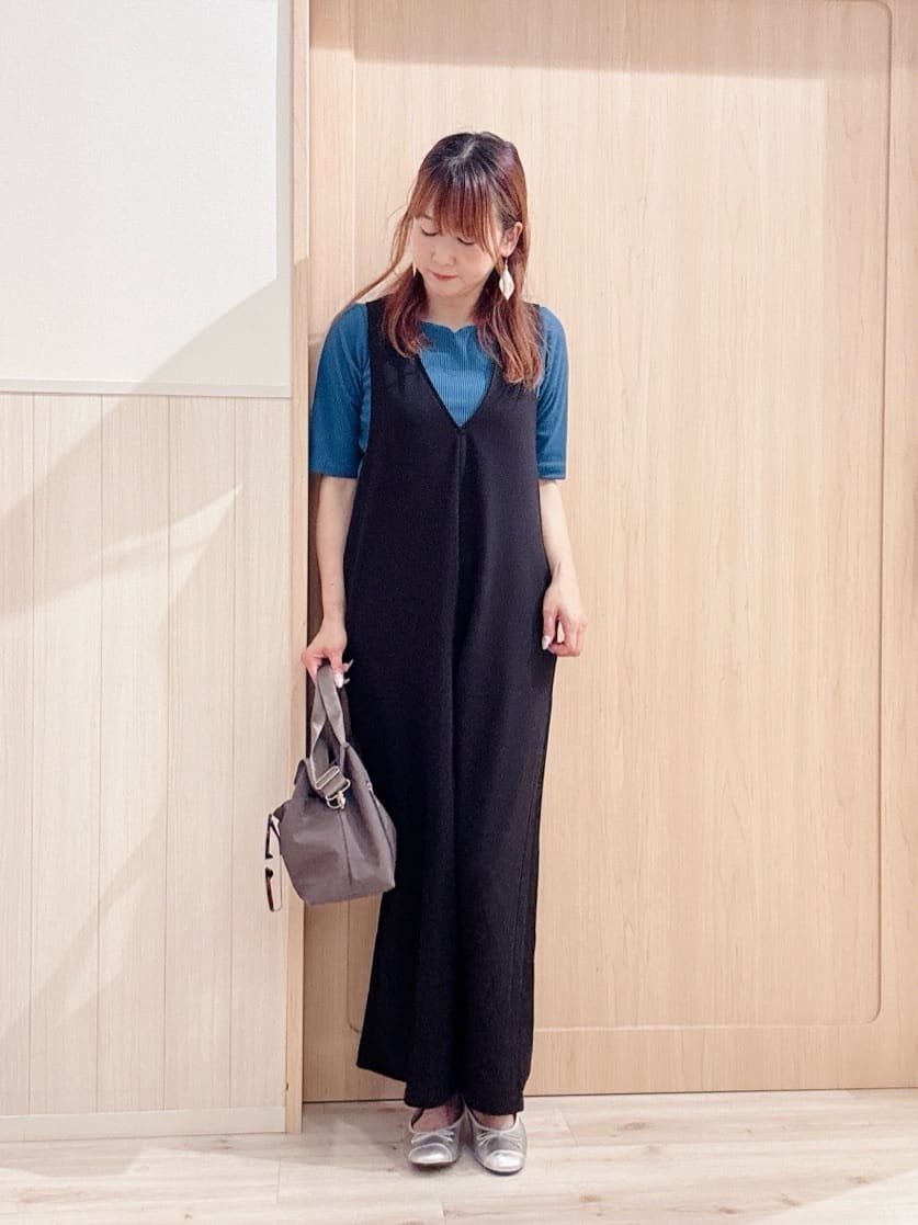 モカさんの「SHOO･LA･RUE｜【S-LL】女性らしさ漂うハートネック テレコ5分袖トップス」を使ったコーディネート