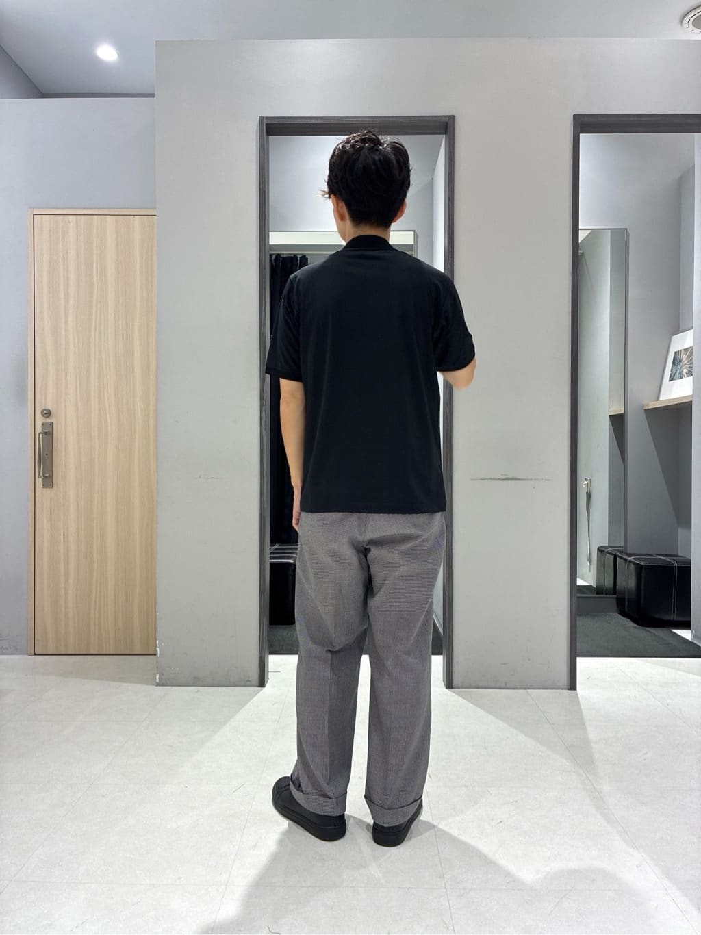 わいずみさんの「TAKEO KIKUCHI｜【360&deg;ストレッチ／セットアップ対応】None Of Stress ジャケット」を使ったコーディネート