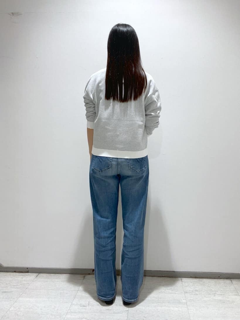meiさんの「INDIVI｜【インナーとしても活躍！】シンプルTシャツ」を使ったコーディネート