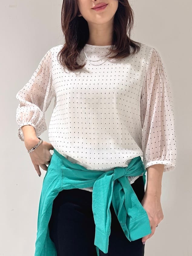 そんさんの「INDIVI｜【体型カバー／清涼感】シアーオーバーシャツ」を使ったコーディネート