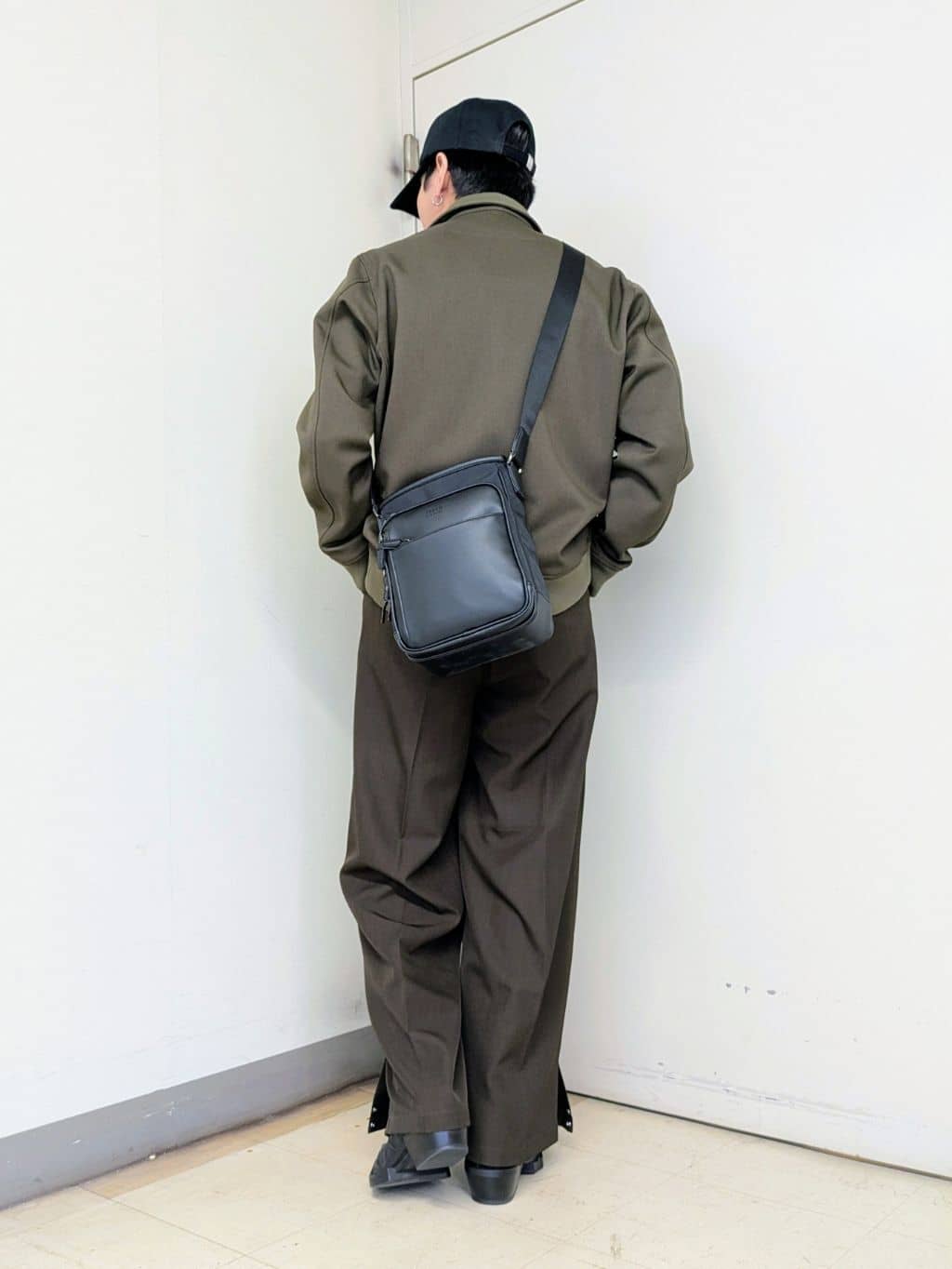 ryoさんの「TAKEO KIKUCHI｜【JUST ONE LAYER】ダウンファブリック ジップアップ リブ ブルゾン」を使ったコーディネート