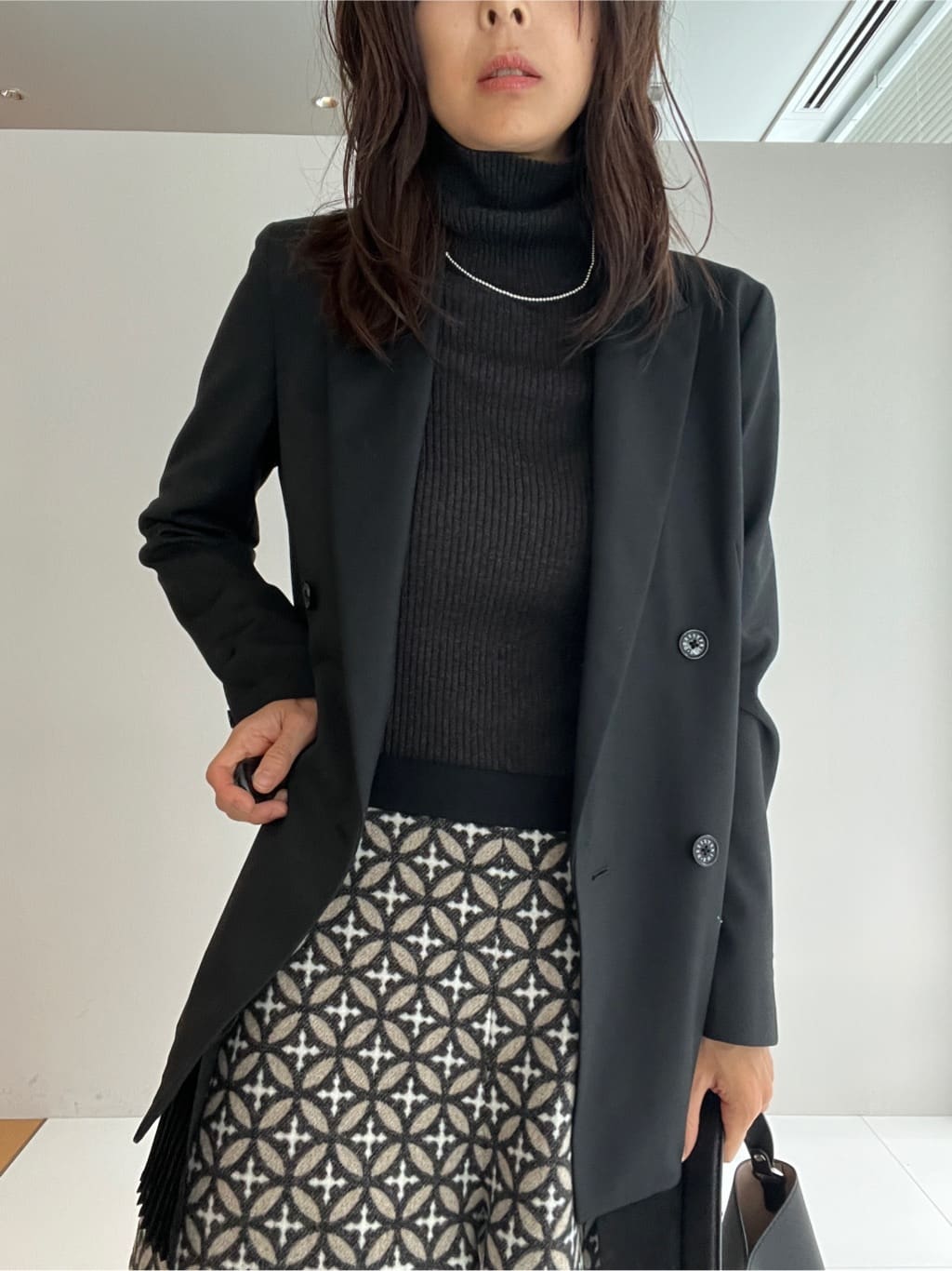 misaさんの「DRESSTERIOR｜オーバーラップサークルショートパンツ」を使ったコーディネート