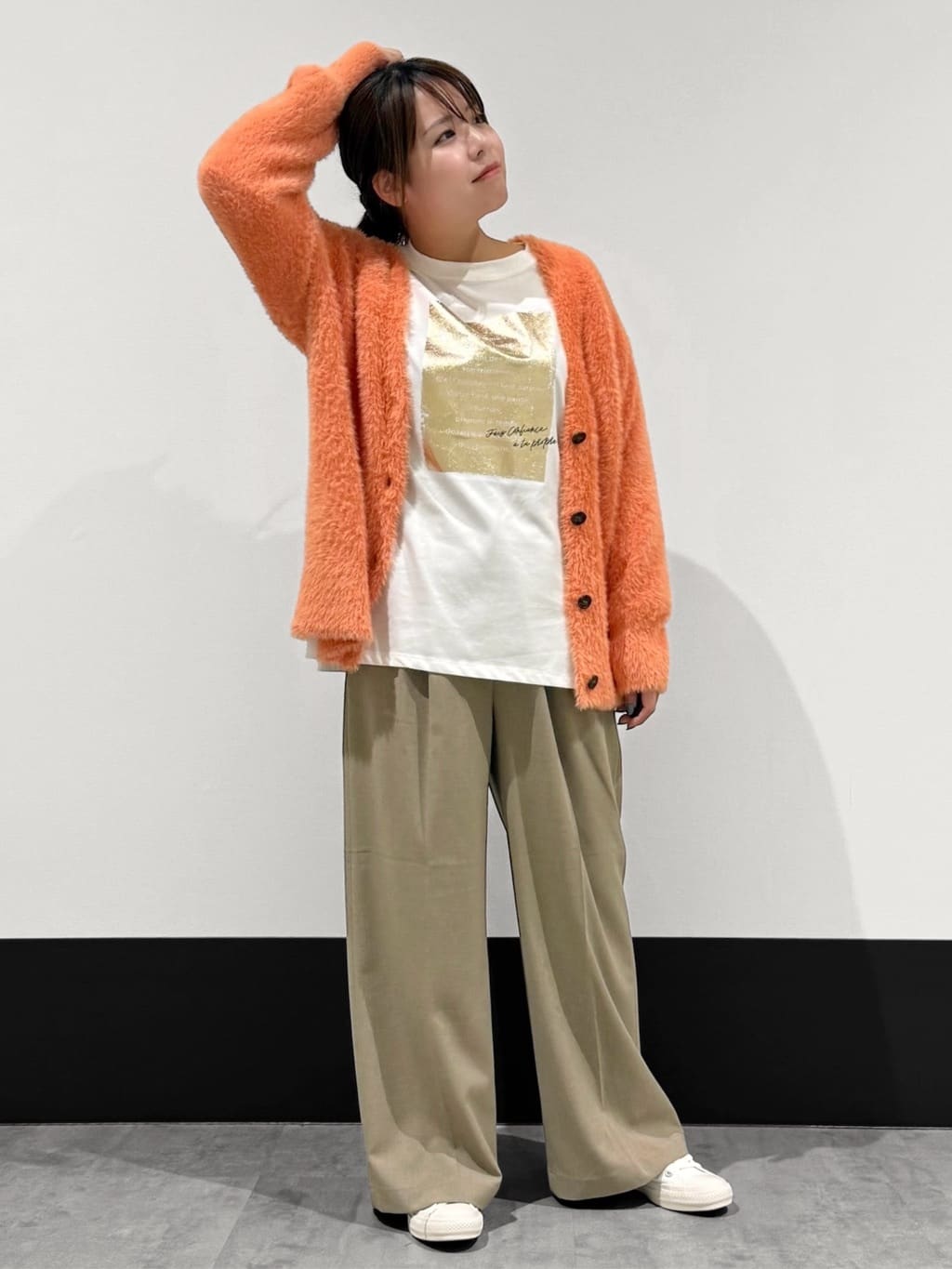 macchaさんの「THE SHOP TK｜【ふわふわあったか】フェザーカーディガン」を使ったコーディネート