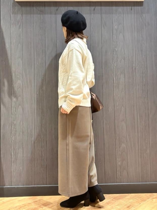 meiさんの「SHOO･LA･RUE｜【洗濯機可】美脚見え あったか圧縮ニット ガウチョパンツ」を使ったコーディネート
