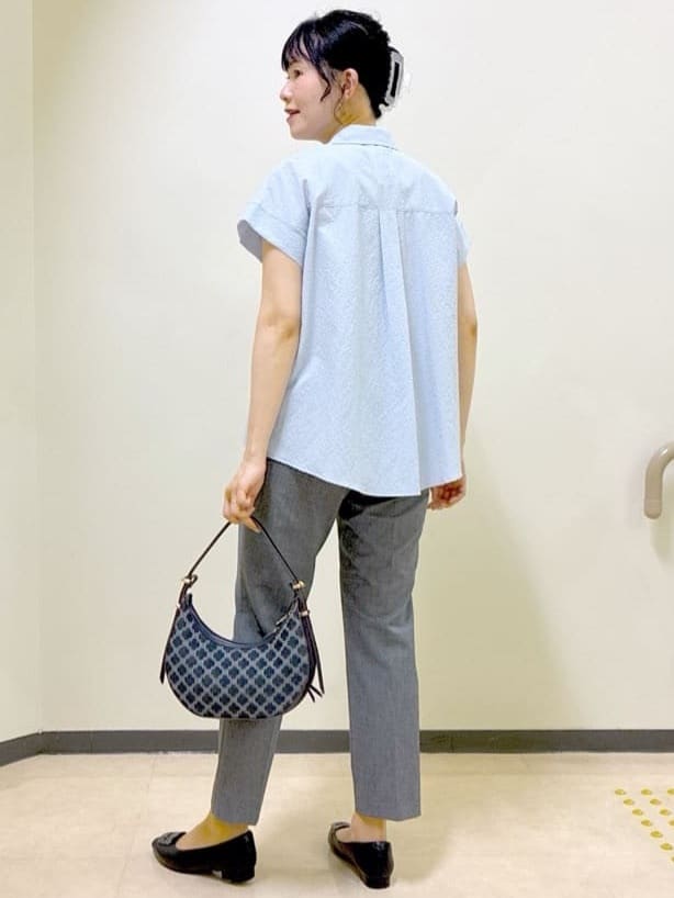  beni_gingerさんの「Reflect｜【私のパンツ／手洗い可】ベーシックテーパードパンツ」を使ったコーディネート