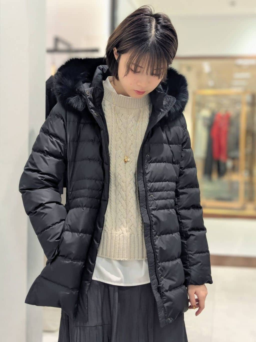 nonoさんの「UNTITLED｜【はっ水機能/フード取り外し可】ミディダウンコート」を使ったコーディネート