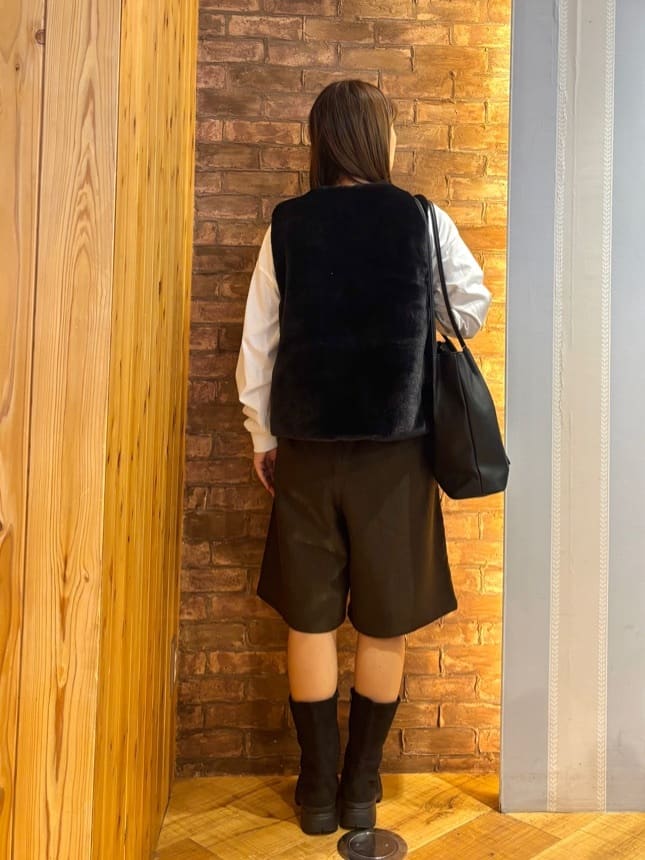 mieさんの「SHOO･LA･RUE｜【セットアップ可】チェック柄タックハーフパンツ」を使ったコーディネート