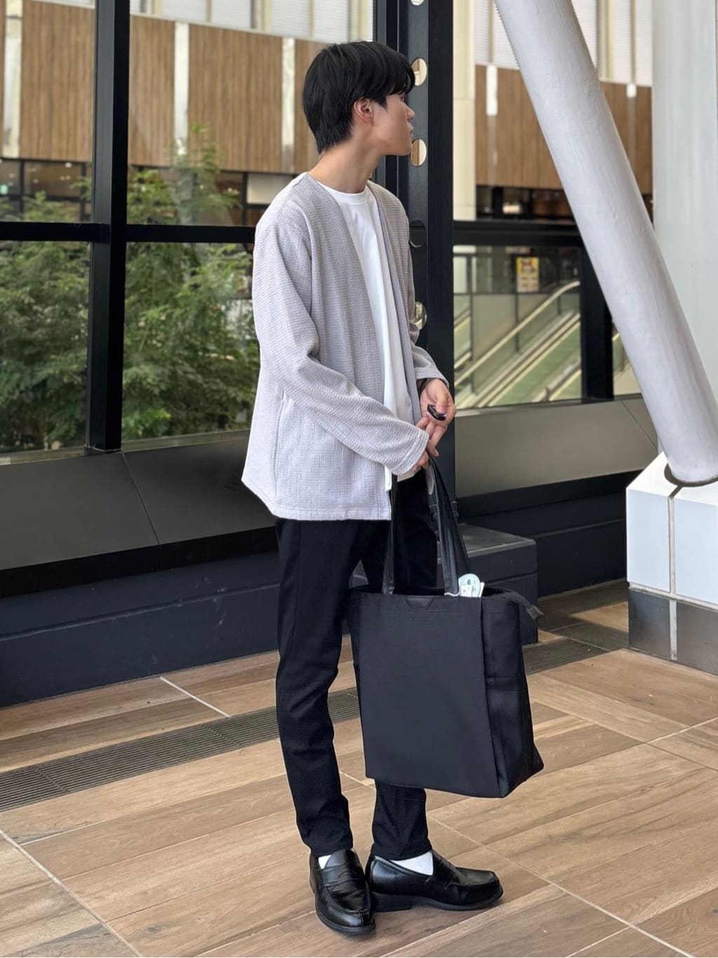 うらしーさんの「THE SHOP TK｜【セットでお買い得！！】長袖カーディガン＋半袖Tシャツ　洗濯機OK/吸水速乾(Tシャツのみ)」を使ったコーディネート