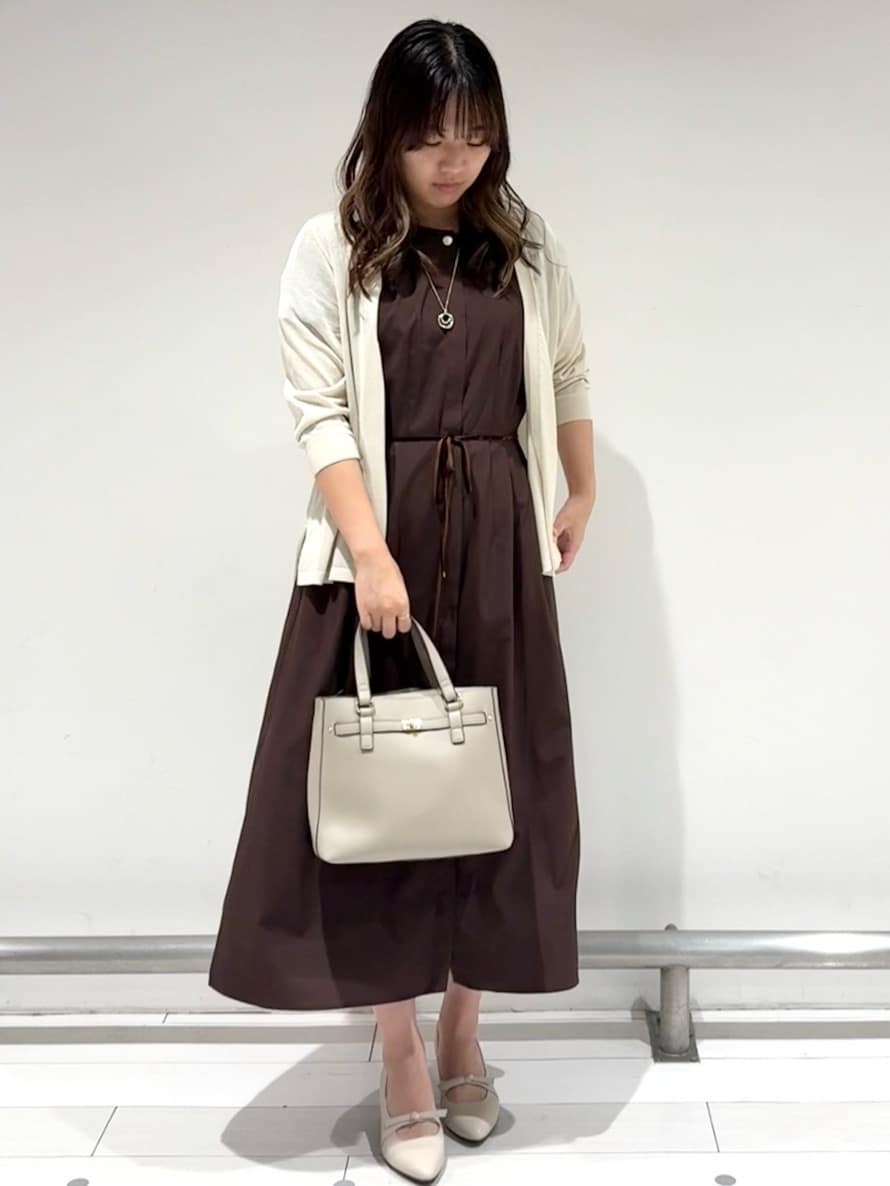 Azusaさんの「Reflect｜カットワークレーススリーブワンピース」を使ったコーディネート