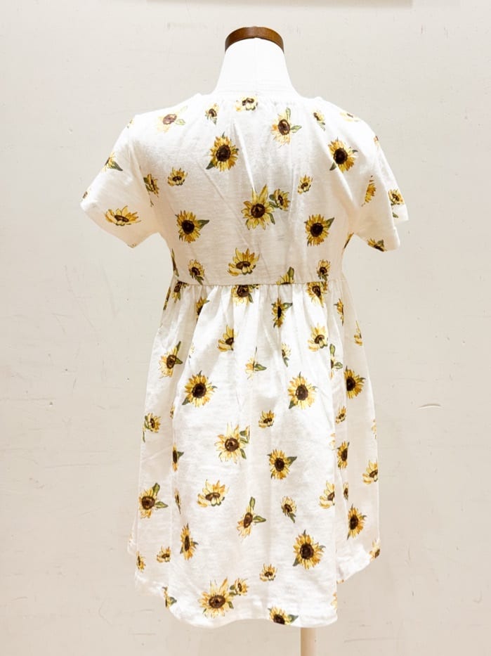 Takayaさんの「SHOO･LA･RUE｜【100-150cm】アソート総柄カットワンピース」を使ったコーディネート
