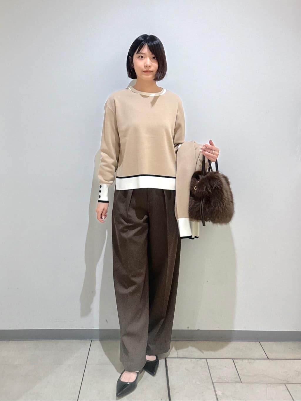 Itoさんの「UNTITLED｜【定番人気！】2Wayドロストフェイクファートート」を使ったコーディネート