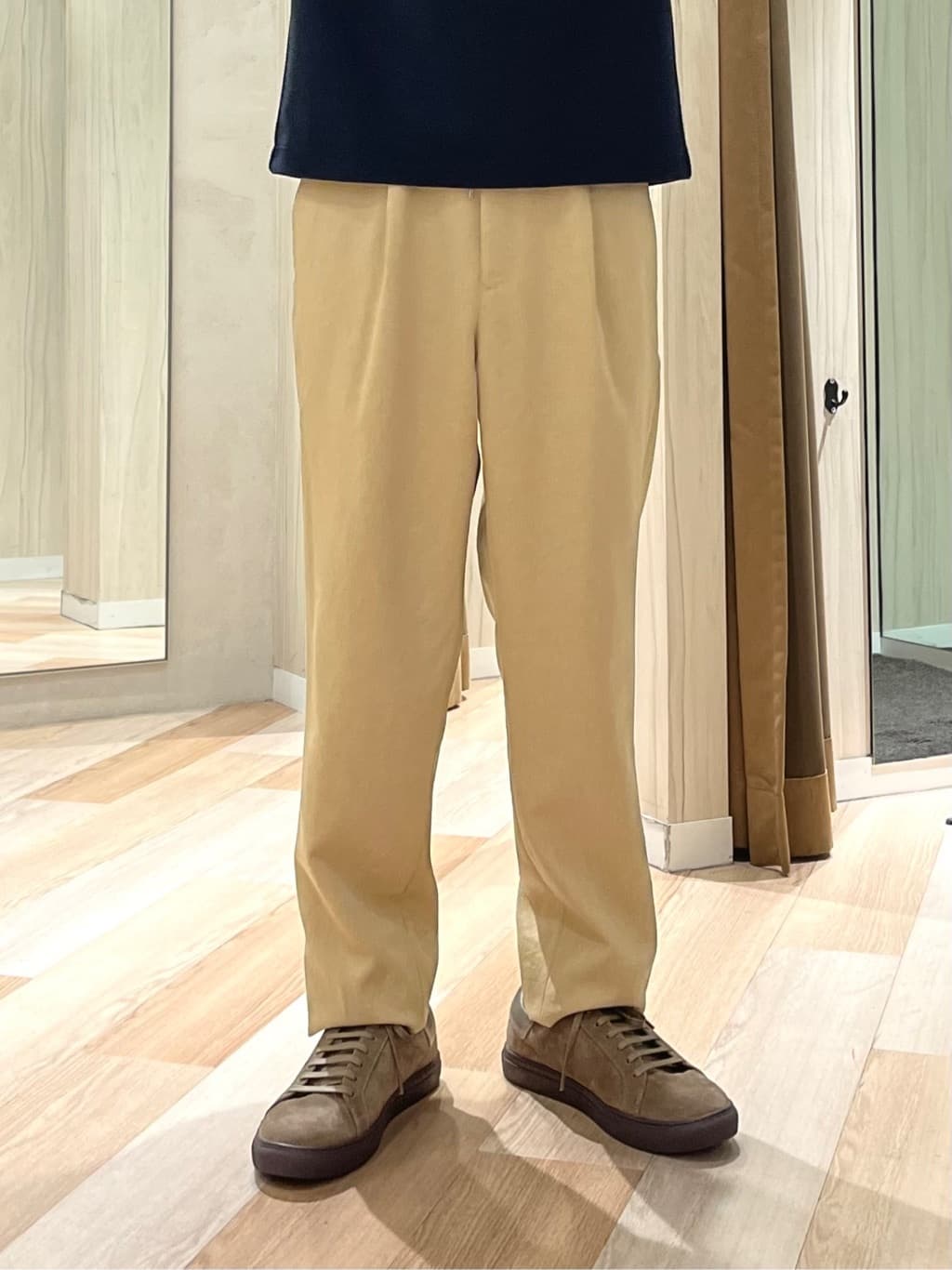 URAさんの「TAKEO KIKUCHI｜【COOL CITY WEAR】籠目アート柄 サッカーシャツ /通気性」を使ったコーディネート