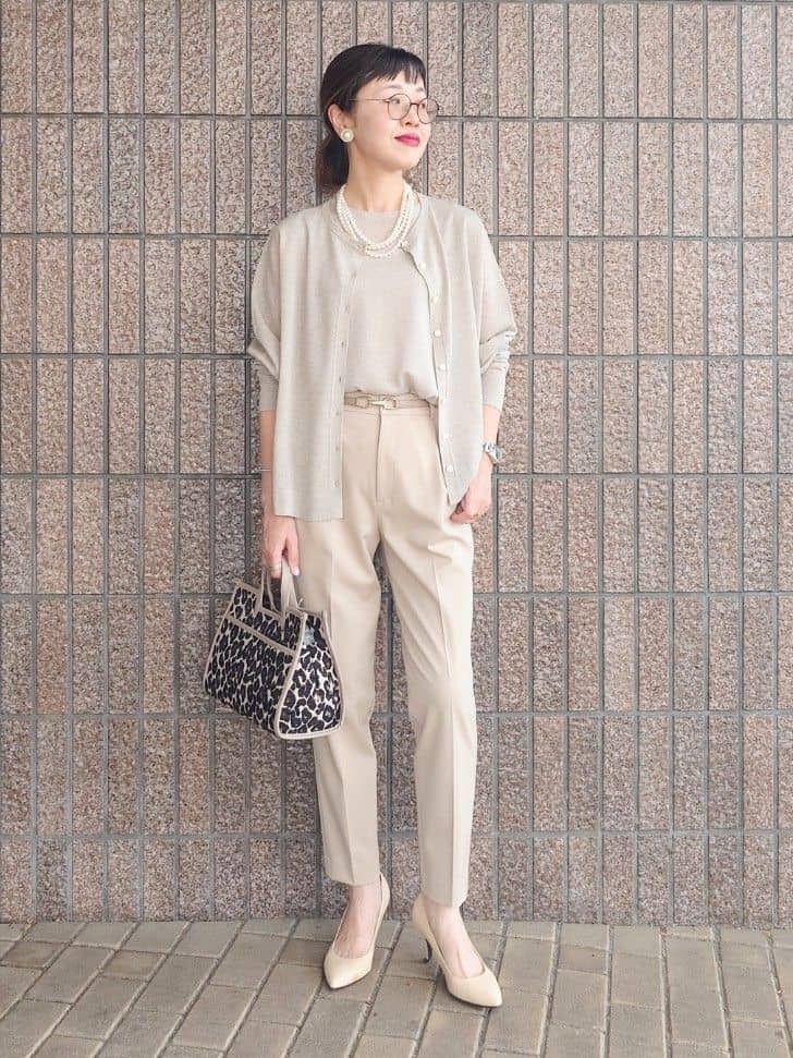MUTSUKOさんの「UNTITLED｜【アンサンブル可/洗える】シアーノースリーブ プルオーバー」を使ったコーディネート