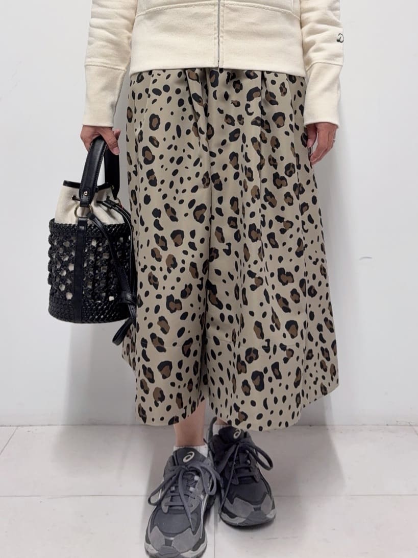 Nishijimaさんの「DRESSTERIOR｜デキシー吊裏毛ジップアップパーカ」を使ったコーディネート