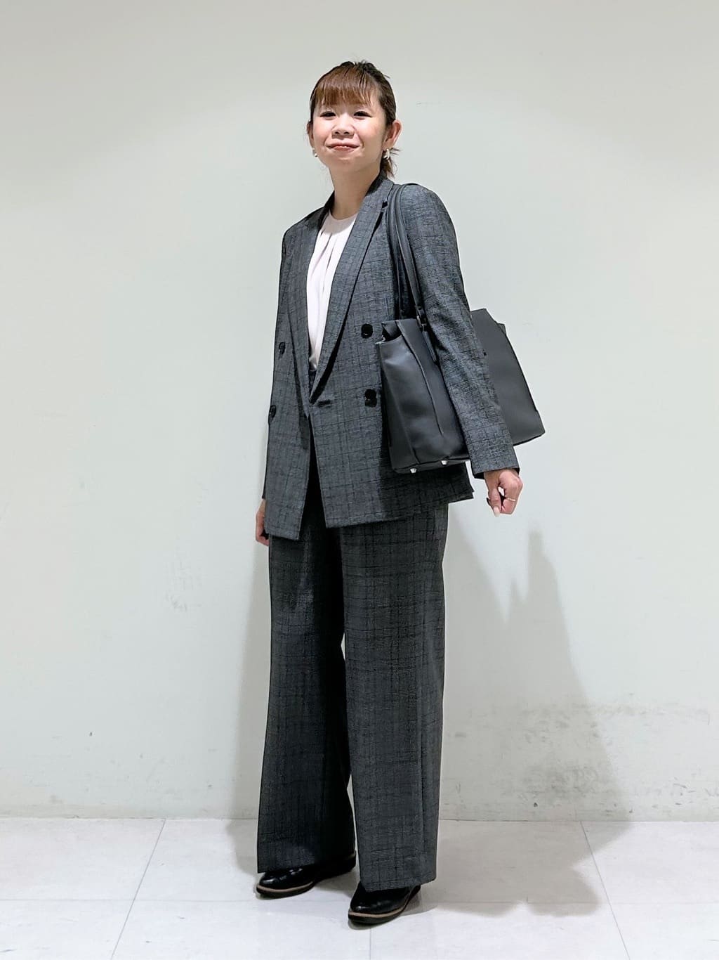 tsuyuさんの「INDIVI｜【UVケア】タックブラウス」を使ったコーディネート