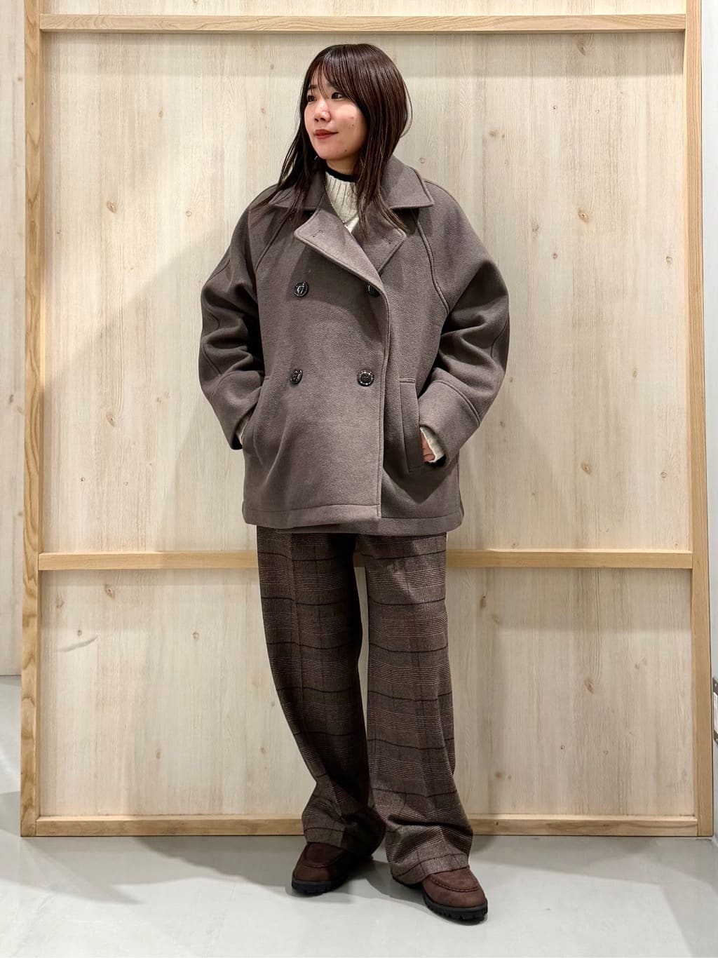 nanaさんの「THE SHOP TK｜ふんわり柔らかきれい色 ウール混ハイネックニット」を使ったコーディネート