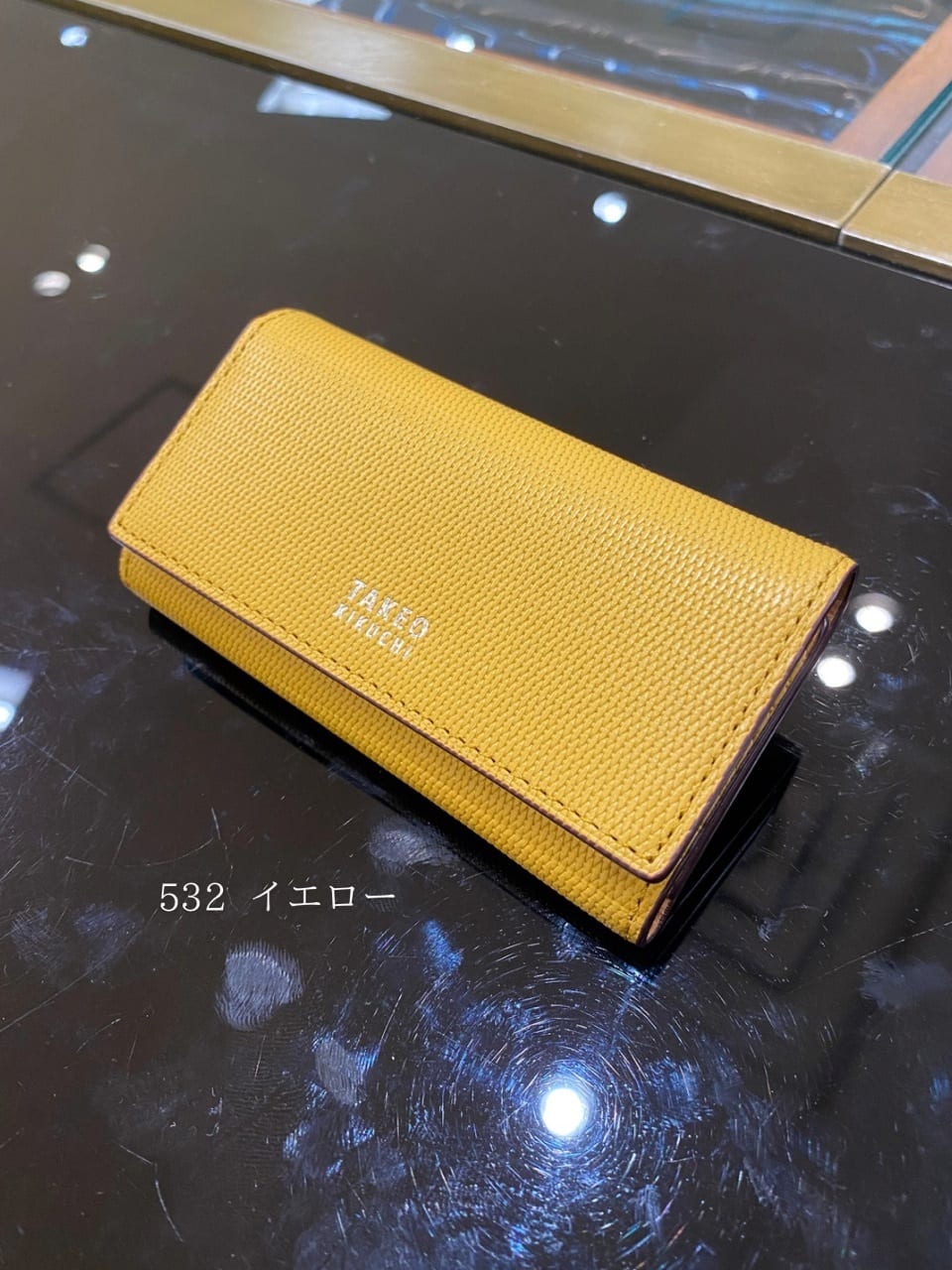 小南大和さんの「TAKEO KIKUCHI｜【ソフト＆ナチュラル】ミニメッシュ レザー キーケース」を使ったコーディネート