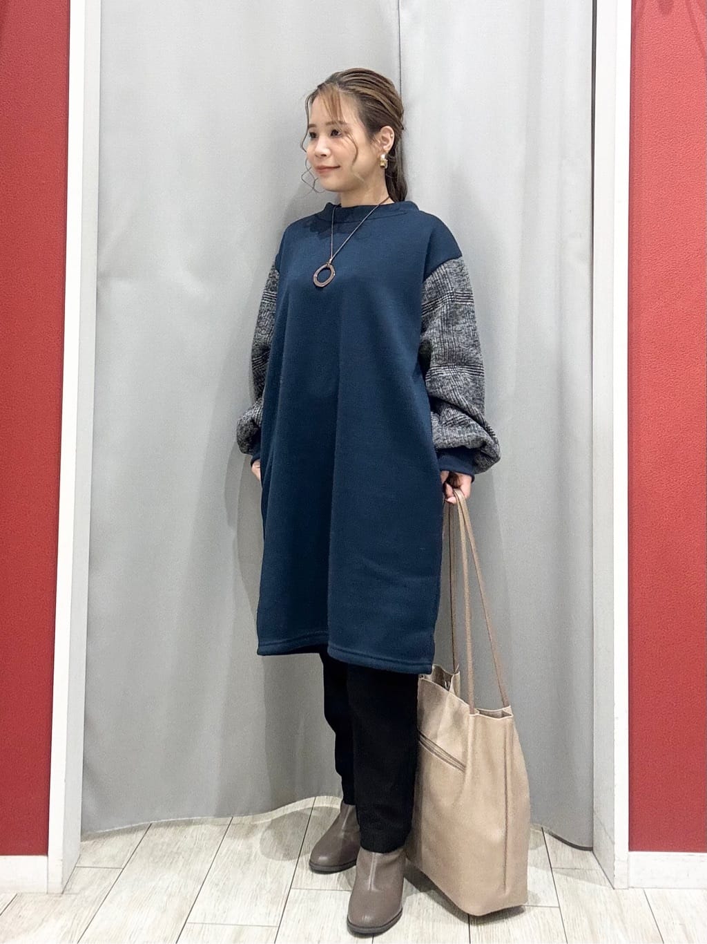 shioさんの「SHOO･LA･RUE｜【あったか/S-LL】お袖チェック裏起毛チュニック」を使ったコーディネート