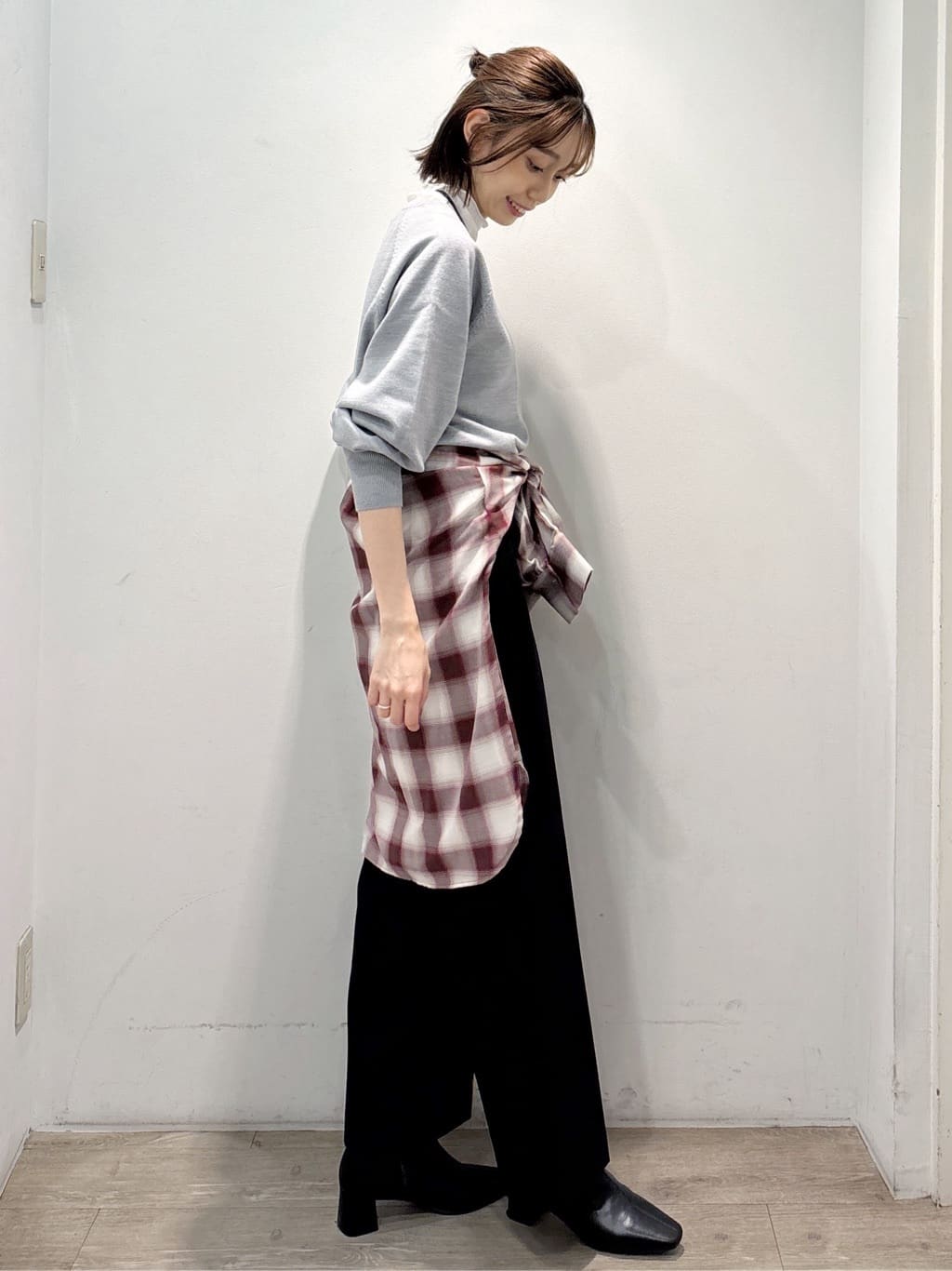ぶまりんさんの「OPAQUE.CLIP｜シアーハイネックトップス【洗濯機OK】」を使ったコーディネート